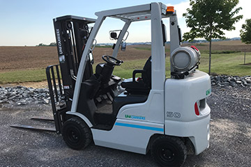 INDOOR FORKLIFT